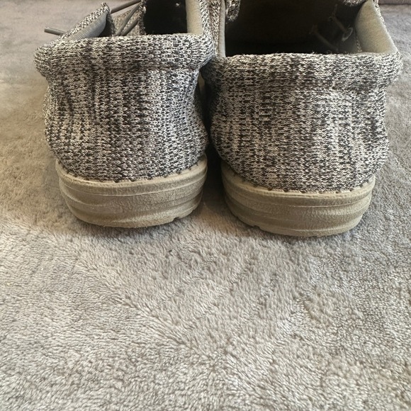 Hey Dude Wally B Sox Gray Shoes Men's Size 7 Casual Loafers Comfort - Picture 4 of 6